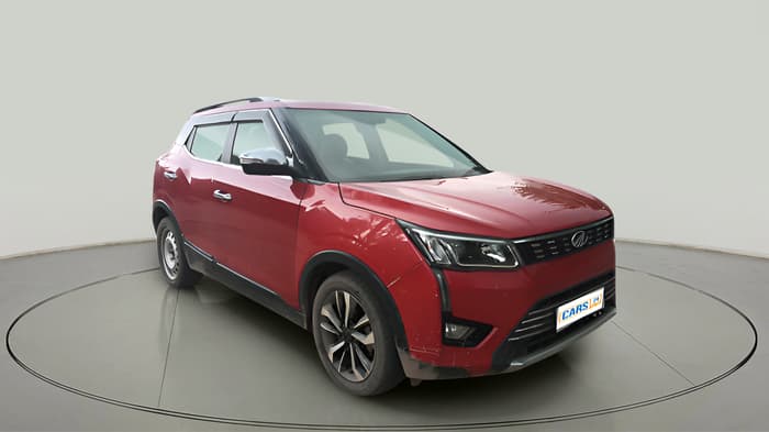 2019 Mahindra XUV300 W8 (O) 1.2 PETROL, Petrol, Manual, 64,072 km, exterior