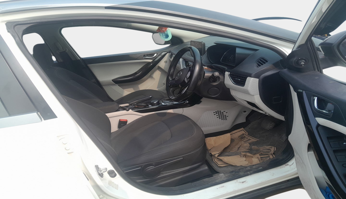2021 Tata NEXON XZA PLUS (O) PETROL, Petrol, Automatic, 13,785 km, interior