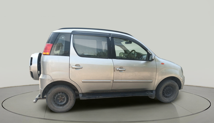 2013 Mahindra Quanto C6, Diesel, Manual, 99,095 km, exterior