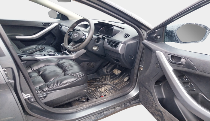 2022 Tata NEXON XMA SUNROOF PETROL, Petrol, Automatic, 27,596 km, interior