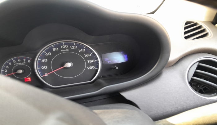 2013 Hyundai i10 SPORTZ 1.1, Petrol, Manual, 74,100 km, interior