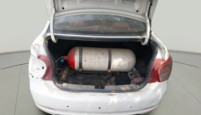 2015 Hyundai Xcent BASE 1.2, Petrol, Manual, 2,54,000 km, exterior