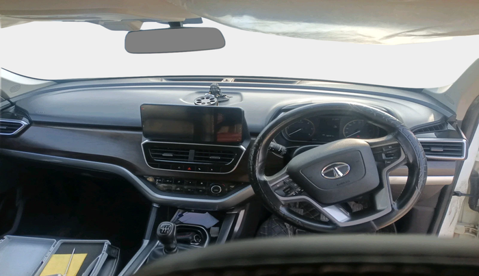 2023 Tata Harrier XT PLUS 2.0L KRYOTEC, Diesel, Manual, 56,421 km, interior