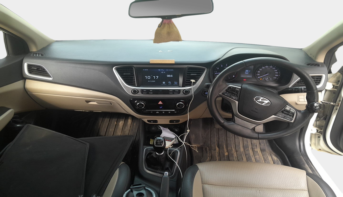 2019 Hyundai Verna 1.6 VTVT SX O, Petrol, Manual, 63,586 km, interior
