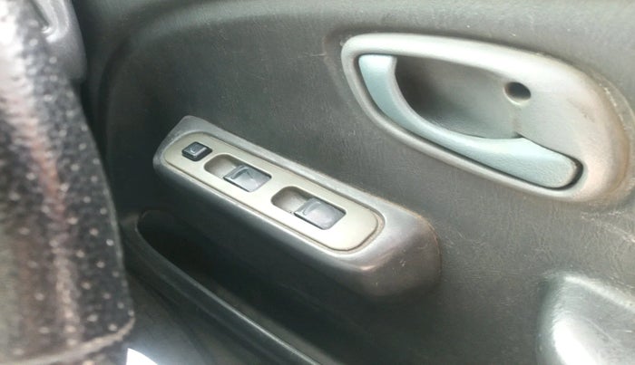 2011 Maruti Alto LXI CNG, Petrol, Manual, 1,50,206 km, interior