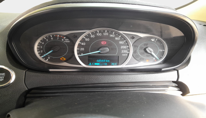 2019 Ford Figo Aspire TITANIUM 1.2 PETROL, Petrol, Manual, 40,568 km, interior