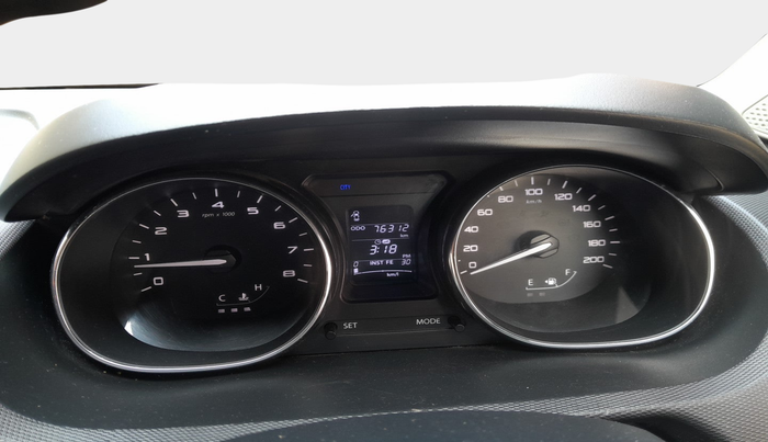 2018 Tata Tiago XZ PETROL, Petrol, Manual, 76,312 km, interior