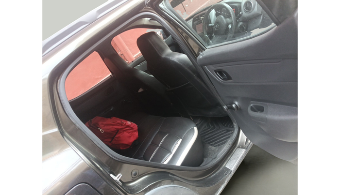 2016 Renault Kwid RXT 0.8, Petrol, Manual, 73,266 km, interior