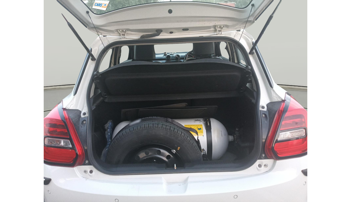 2023 Maruti Swift VXI CNG, Petrol, Manual, 44,261 km, exterior