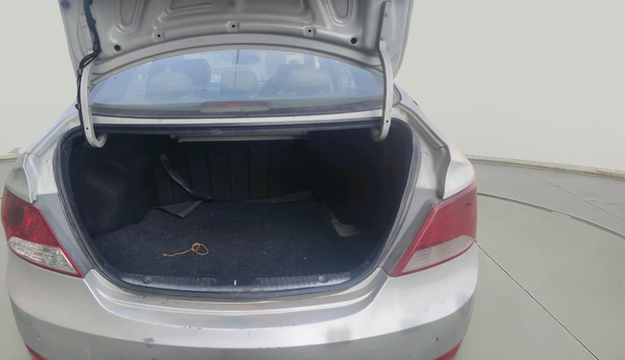 2011 Hyundai Verna FLUIDIC 1.6 VTVT SX, Petrol, Manual, 2,07,481 km, exterior