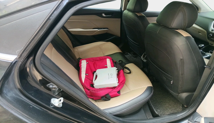 2018 Hyundai Verna 1.6 SX (O) CRDI MT, Diesel, Manual, 1,21,534 km, interior