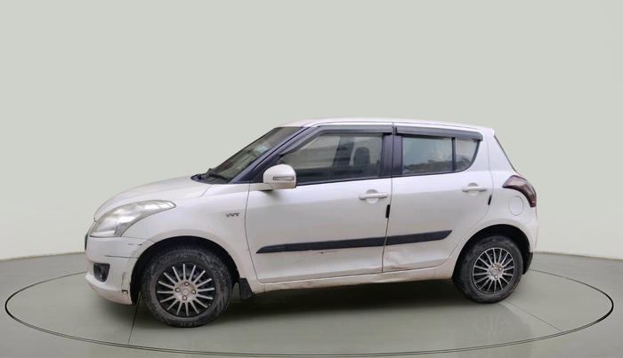 2013 Maruti Swift VXI, CNG, Manual, 97,000 km, exterior