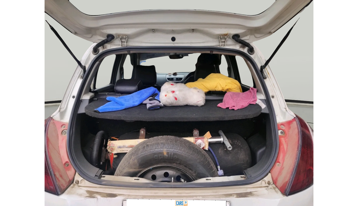 2013 Maruti Swift VXI, CNG, Manual, 97,000 km, exterior