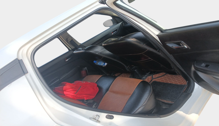 2021 Maruti Swift VXI, Petrol, Manual, 64,404 km, interior
