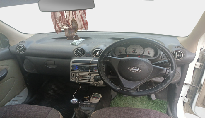 2013 Hyundai Santro Xing GLS, Petrol, Manual, 1,86,522 km, interior