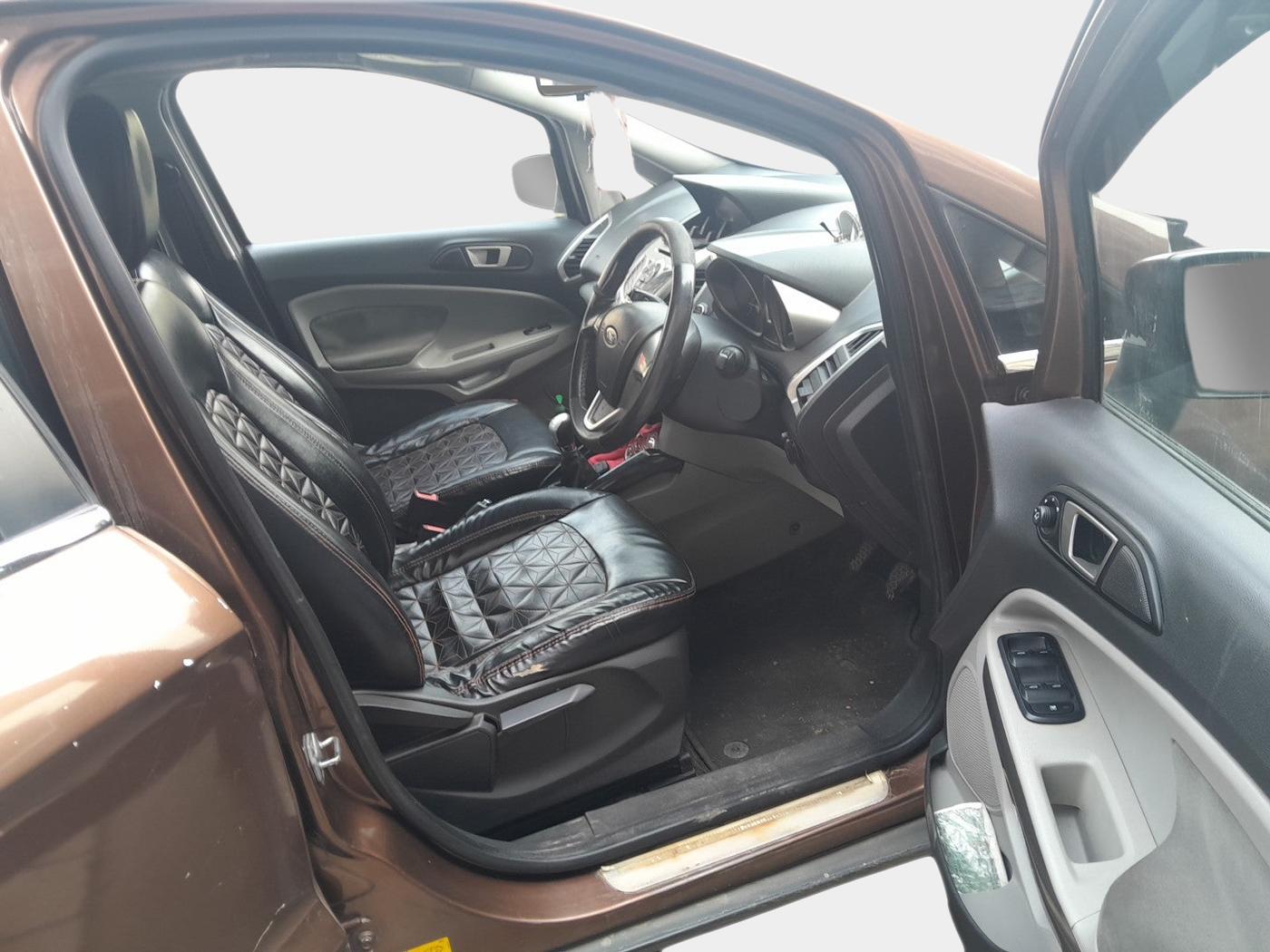 2017 Ford Ecosport TITANIUM 1.5L PETROL, Petrol, Manual, 1,31,004 km, interior