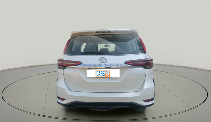 2017 Toyota Fortuner 2.8 4X2 MT, Diesel, Manual, 78,572 km, exterior