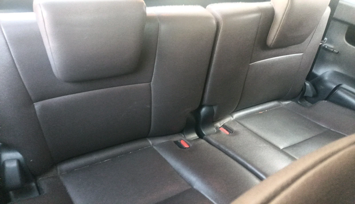 2017 Toyota Fortuner 2.8 4X2 MT, Diesel, Manual, 78,572 km, interior