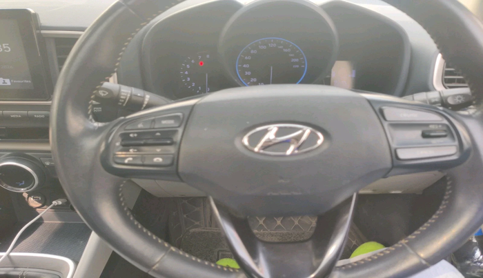 2019 Hyundai VENUE SX 1.0 TURBO DUAL TONE, Petrol, Manual, 73,555 km, interior