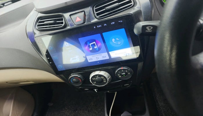 2013 Hyundai Eon SPORTZ, Petrol, Manual, 1,07,073 km, interior