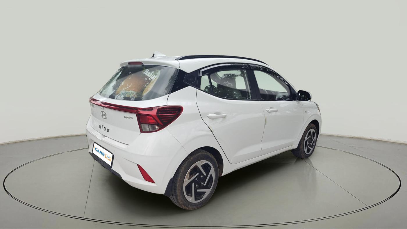 2023 Hyundai GRAND I10 NIOS SPORTZ AMT 1.2 KAPPA VTVT, Petrol, Automatic, 23,585 km, exterior