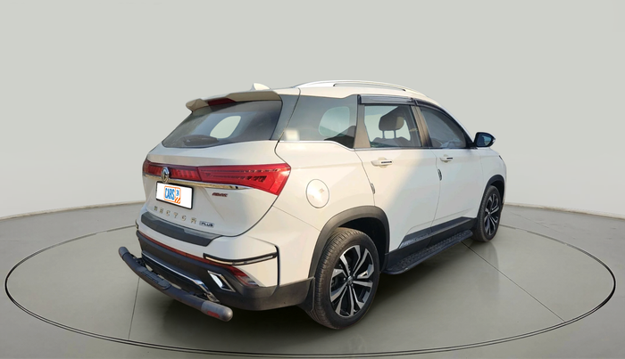 2023 MG HECTOR PLUS SAVVY PRO 1.5 TURBO CVT 7 STR, Petrol, Automatic, 11,841 km, exterior