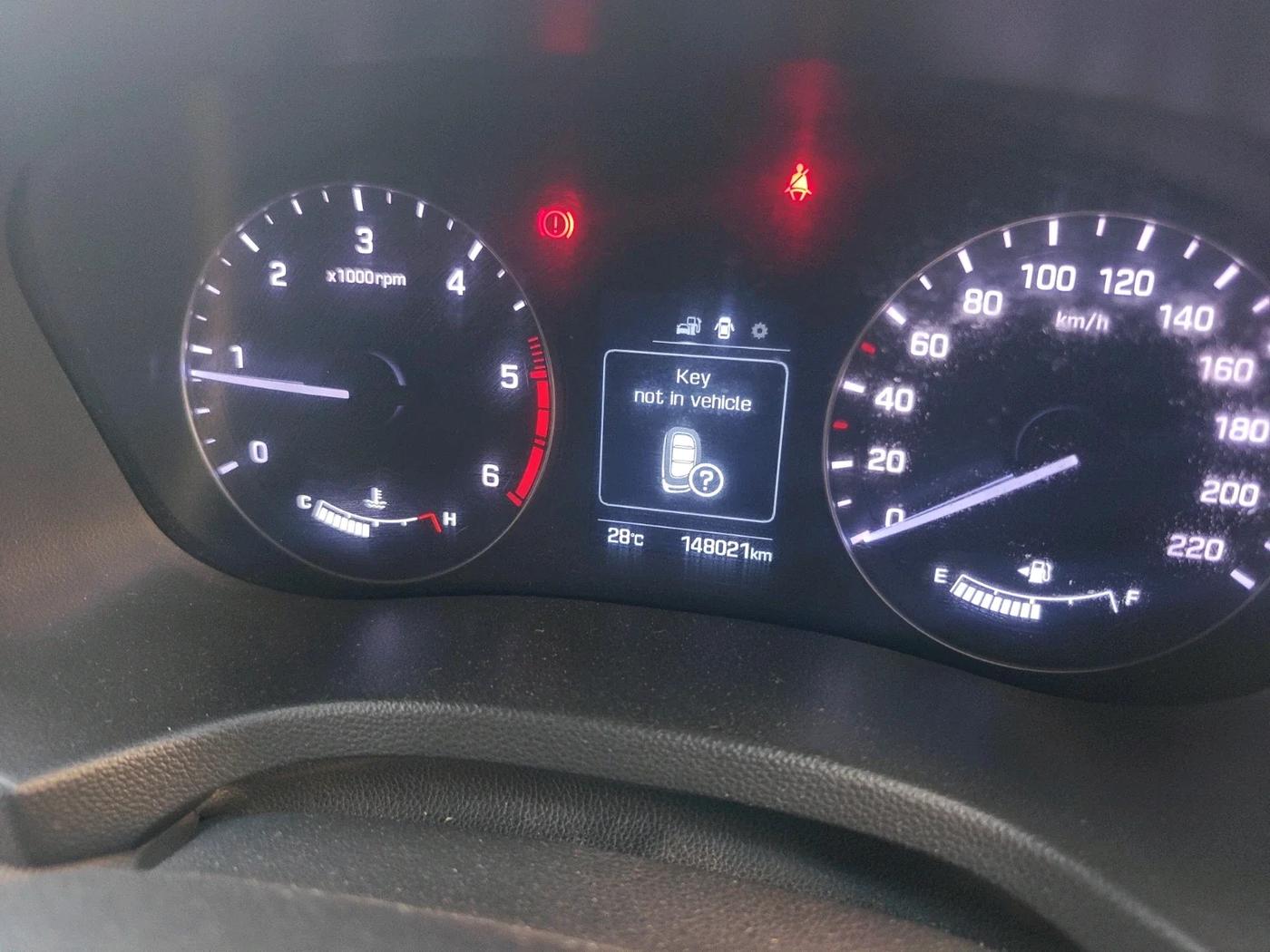 2017 Hyundai Creta SX (O) 1.6 DIESEL, Diesel, Manual, 1,48,021 km, interior
