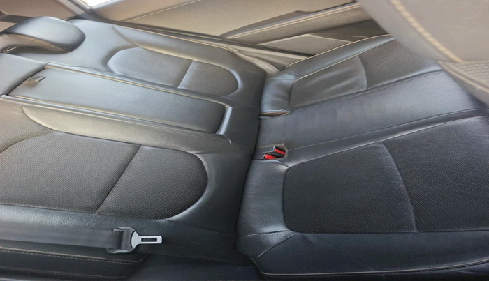 2017 Hyundai Creta SX (O) 1.6 DIESEL, Diesel, Manual, 1,48,021 km, interior