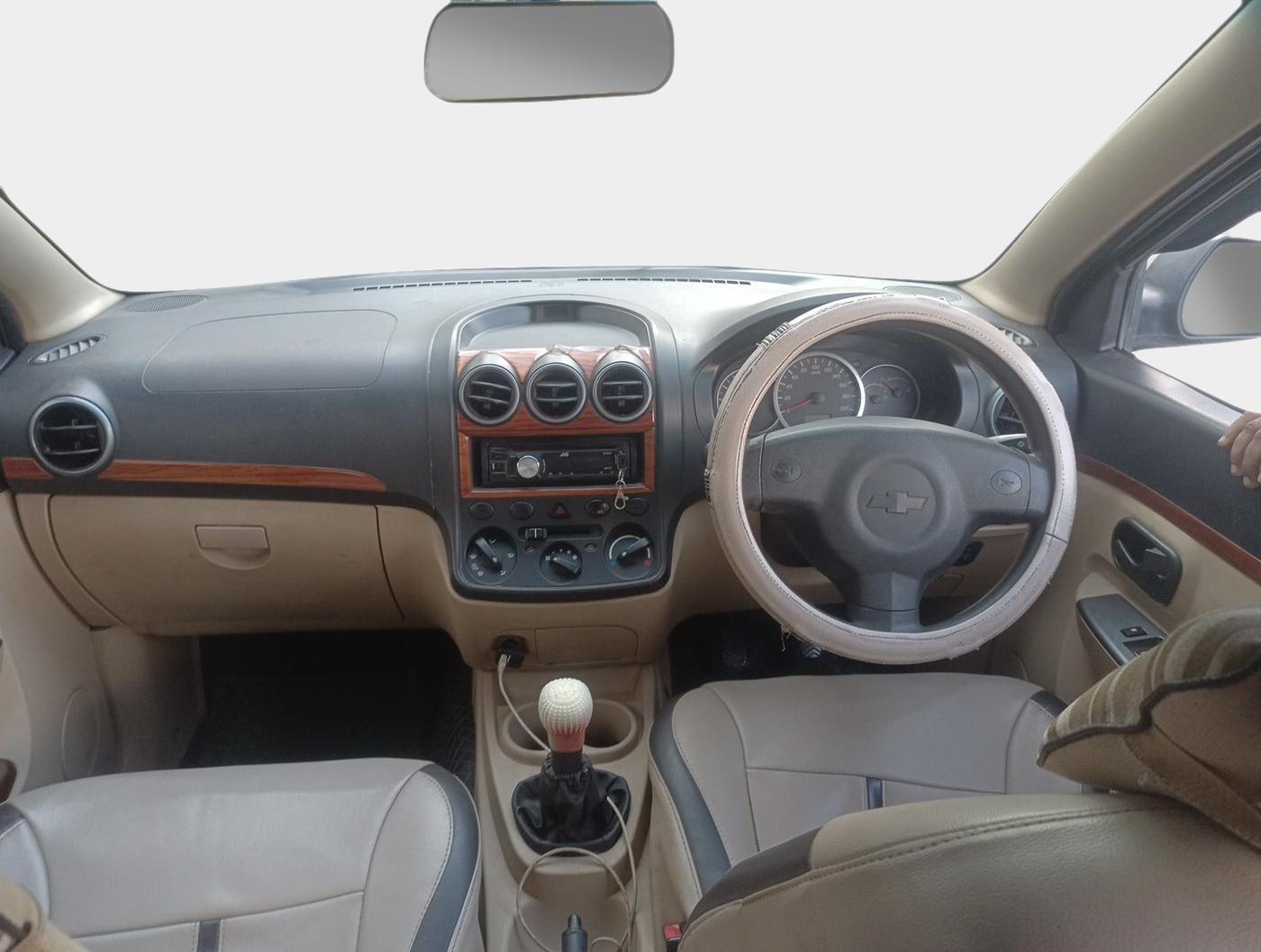 2014 Chevrolet Enjoy 1.3 LS 7 STR, Diesel, Manual, 1,04,804 km, interior