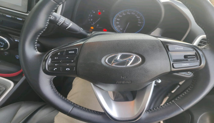 2020 Hyundai VENUE SX 1.5 CRDI, Diesel, Manual, 90,924 km, interior