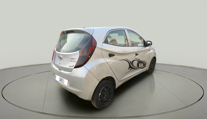 2014 Hyundai Eon MAGNA +, Petrol, Manual, 1,04,596 km, exterior