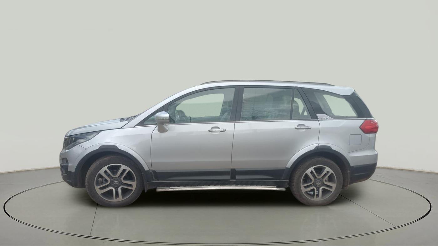 2017 Tata Hexa XT 4X2 7 STR, Diesel, Manual, 88,854 km, exterior