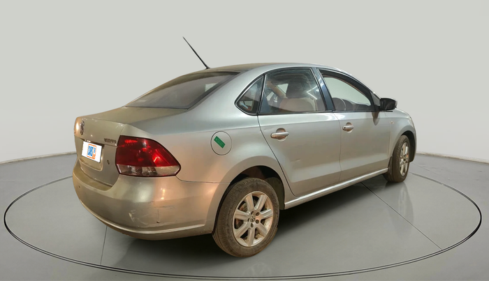 2011 Volkswagen Vento HIGHLINE 1.6 MPI, Petrol, Manual, 68,203 km, exterior