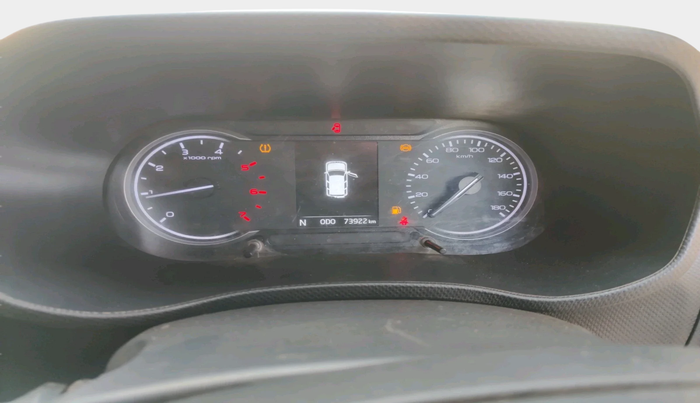 2023 Mahindra BOLERO NEO N 8, Diesel, Manual, 73,922 km, interior