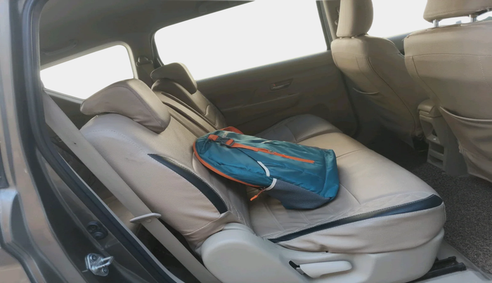 2021 Maruti Ertiga ZXI+ SHVS, Petrol, Manual, 43,605 km, interior