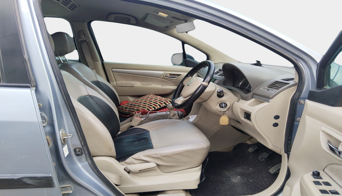 2012 Maruti Ertiga VDI, Diesel, Manual, 1,54,047 km, interior