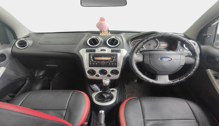 2012 Ford Figo TITANIUM 1.4 DIESEL, Diesel, Manual, 1,85,161 km, interior