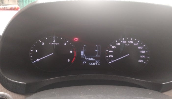 2015 Hyundai Creta SX PLUS AT 1.6 DIESEL, Diesel, Automatic, 1,00,044 km, interior