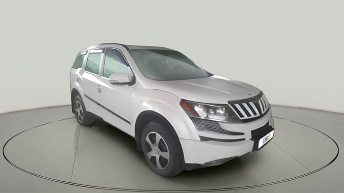 2014 Mahindra XUV500 W8, Diesel, Manual, 2,19,385 km, exterior