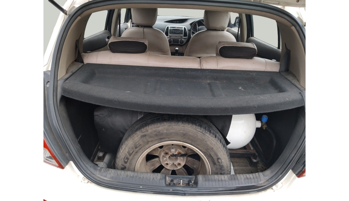 2013 Hyundai i20 SPORTZ 1.2, Petrol, Manual, 96,831 km, exterior