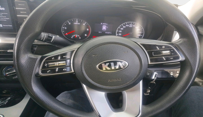 2020 KIA SELTOS HTK PLUS 1.5 DIESEL, Diesel, Manual, 1,41,227 km, interior