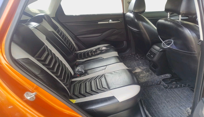 2020 KIA SELTOS HTK PLUS 1.5 DIESEL, Diesel, Manual, 1,41,227 km, interior