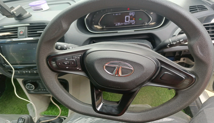 2023 Tata Tiago XZ PLUS PETROL, Petrol, Manual, 28,104 km, interior