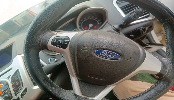 2014 Ford Ecosport TITANIUM 1.5L DIESEL, Diesel, Manual, 1,38,358 km, interior