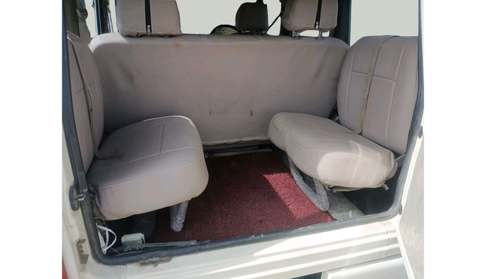 2021 Mahindra Bolero B6 (O), Diesel, Manual, 27,999 km, interior