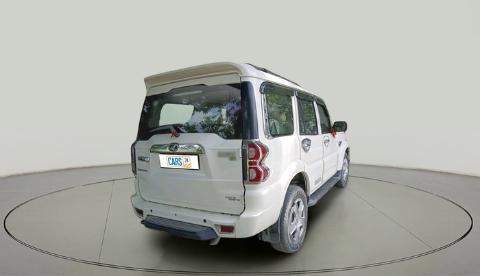 2018 Mahindra Scorpio S7, Diesel, Manual, 56,175 km, exterior
