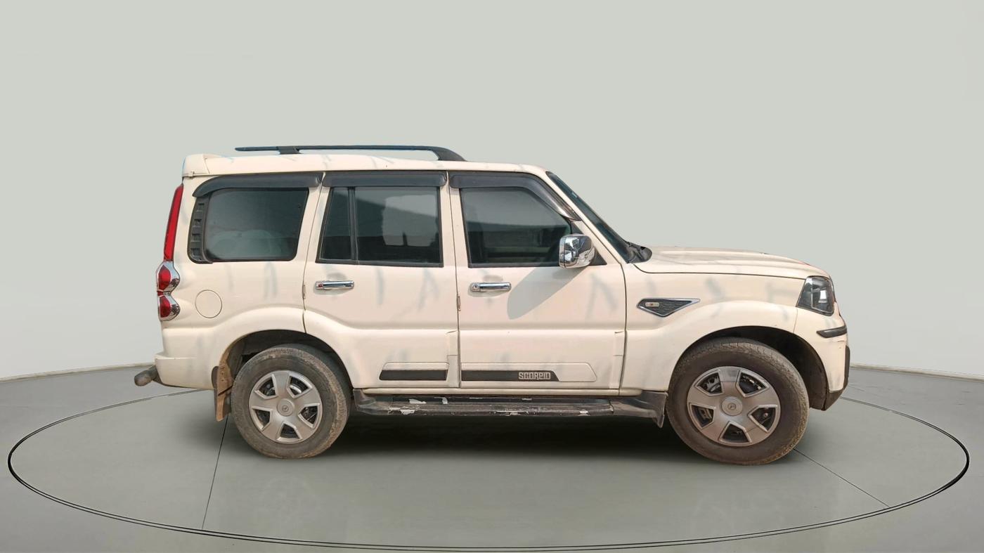 2022 Mahindra SCORPIO CLASSIC S 7STR, Diesel, Manual, 1,03,065 km, exterior