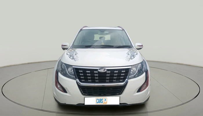 2017 Mahindra XUV500 W10 SPORTZ EDITION MT, Diesel, Manual, 84,830 km, exterior