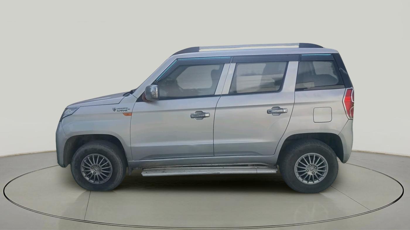 2016 Mahindra TUV300 T4 PLUS, Diesel, Manual, 90,140 km, exterior