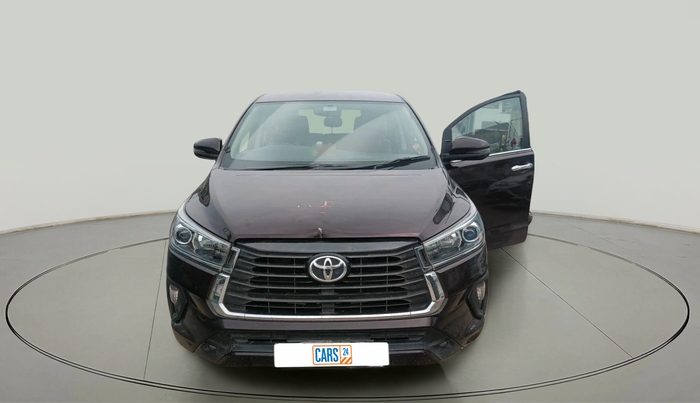 2022 Toyota Innova Crysta 2.4 VX 8 STR, Diesel, Manual, 1,03,570 km, exterior